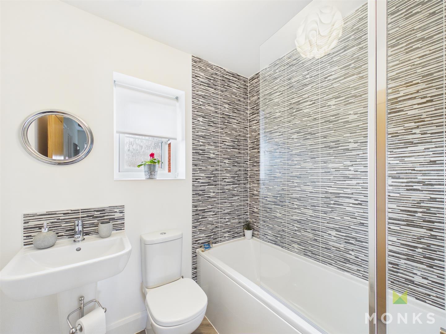 15 Wessex Close, Shrewsbury, SY4 4RZ For Sale